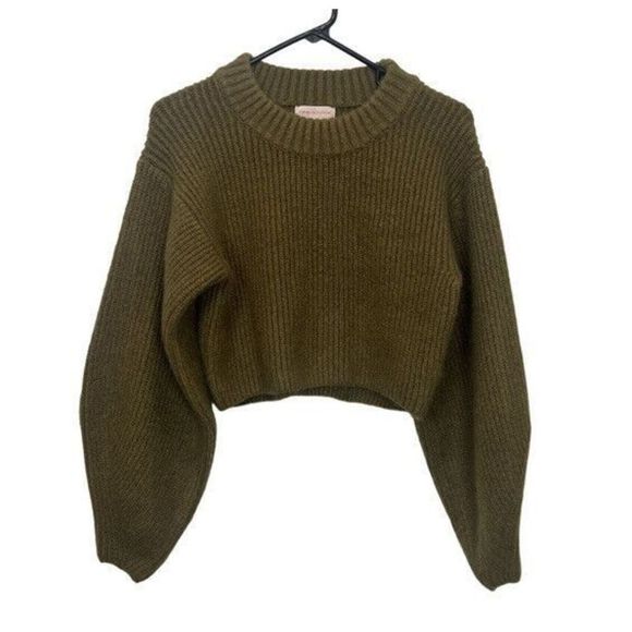 Urban Outfitters Sweaters - Urban Outfitters Women Sweater Size XS Chunky Knitted Crop Top Dolman Sleeve